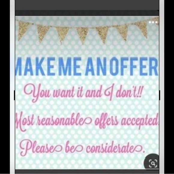 Van Heusen Polo - Picture 8 of 9